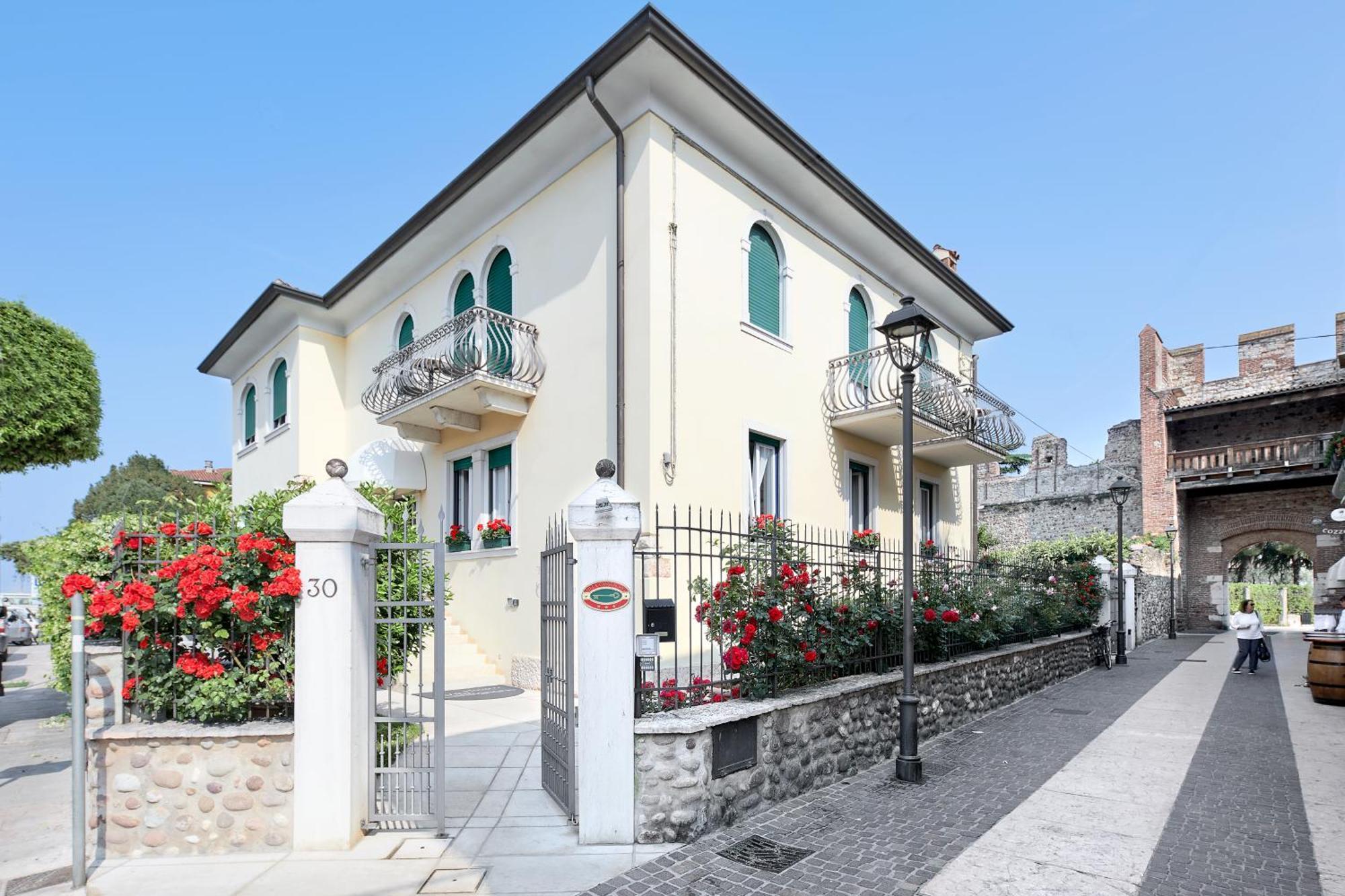Hotel Villa Cansignorio Lazise Zewnętrze zdjęcie